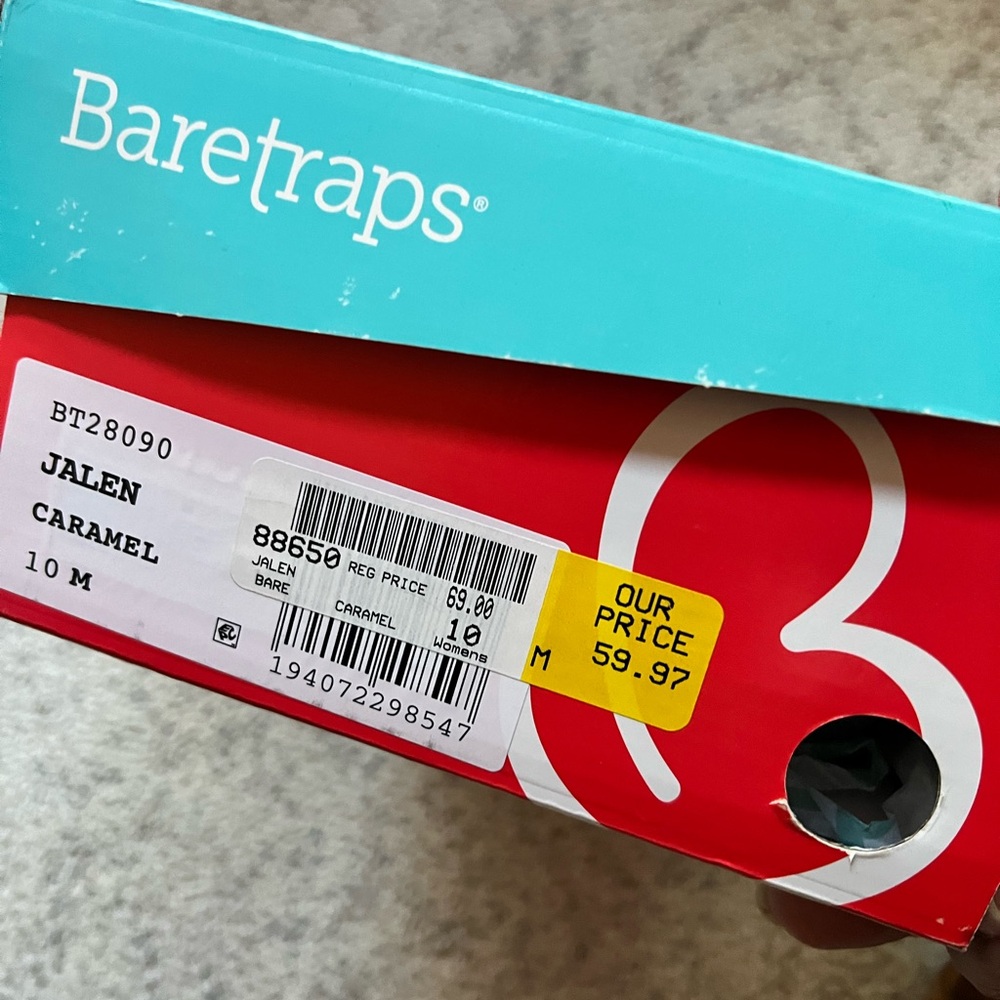 New in box Baretraps Women’s Sandals Sz 10 - Picture 4 of 5